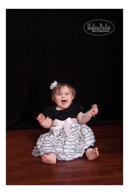 Vivienne_11mo-3743