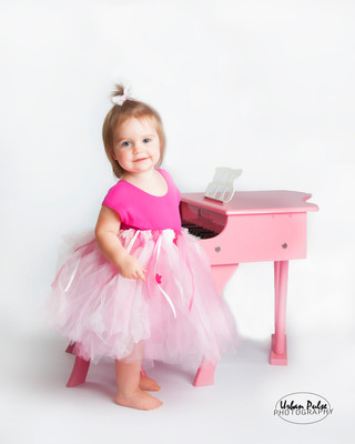 VIVI-PINK PIANO_7324