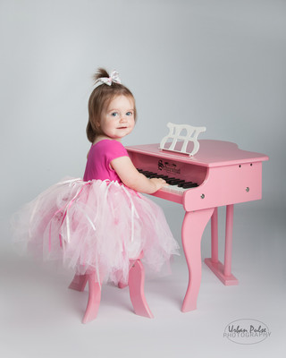 VIVI-PINK PIANO_7329