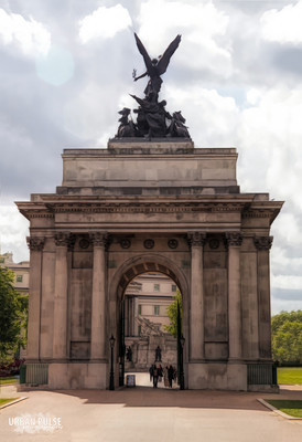 LONDON-2692