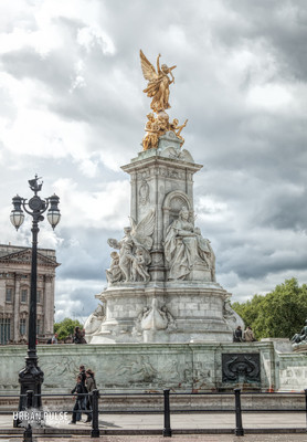 LONDON-2676