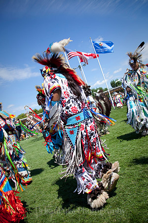 Wacipi_2011-1977