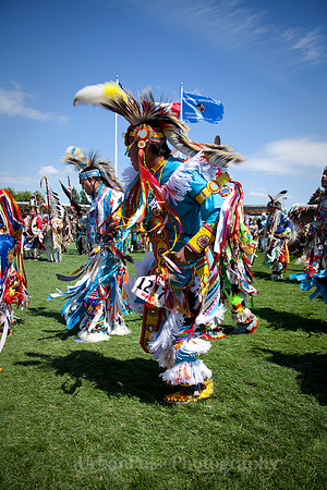 Wacipi_2011-1975