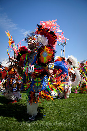 Wacipi_2011-1983